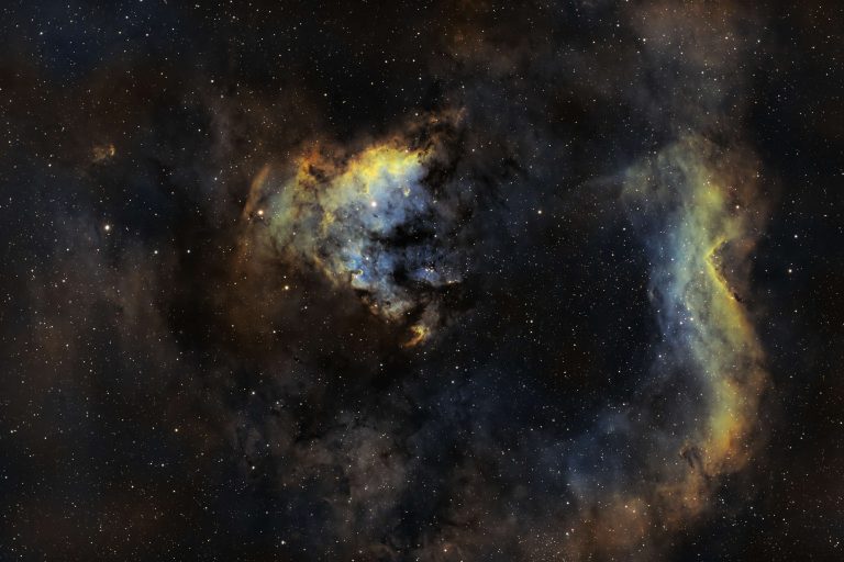 NGC 7822